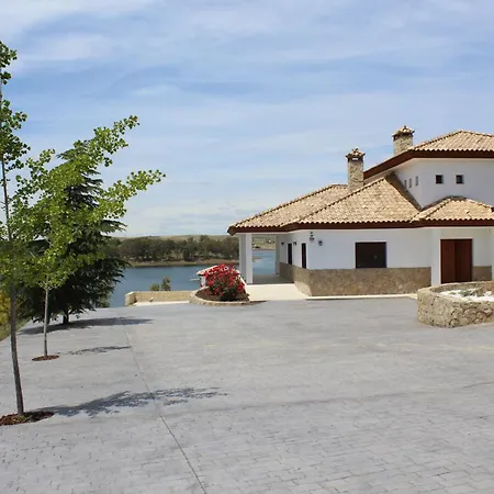 Encantos De Orellana