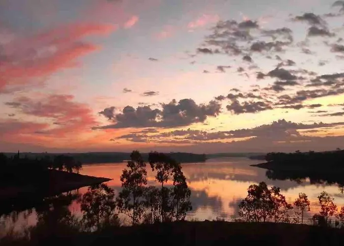 Hébergement de vacances Encantos De Orellana Navalvillar de Pela