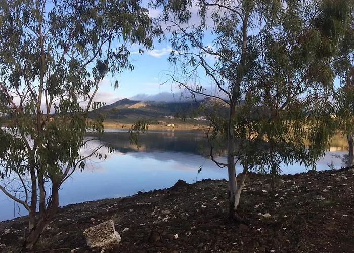Encantos De Orellana * Navalvillar de Pela