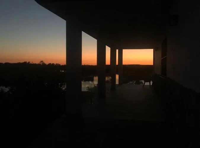 Encantos De Orellana Hébergement de vacances *