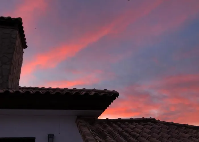 Encantos De Orellana Hébergement de vacances