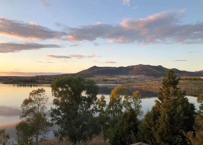 Encantos De Orellana Hébergement de vacances